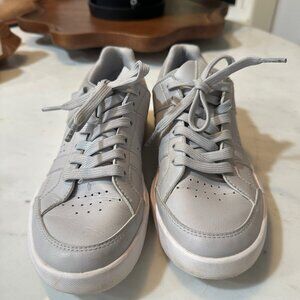 On Cloud Roger Clubhouse Tennis Shoes